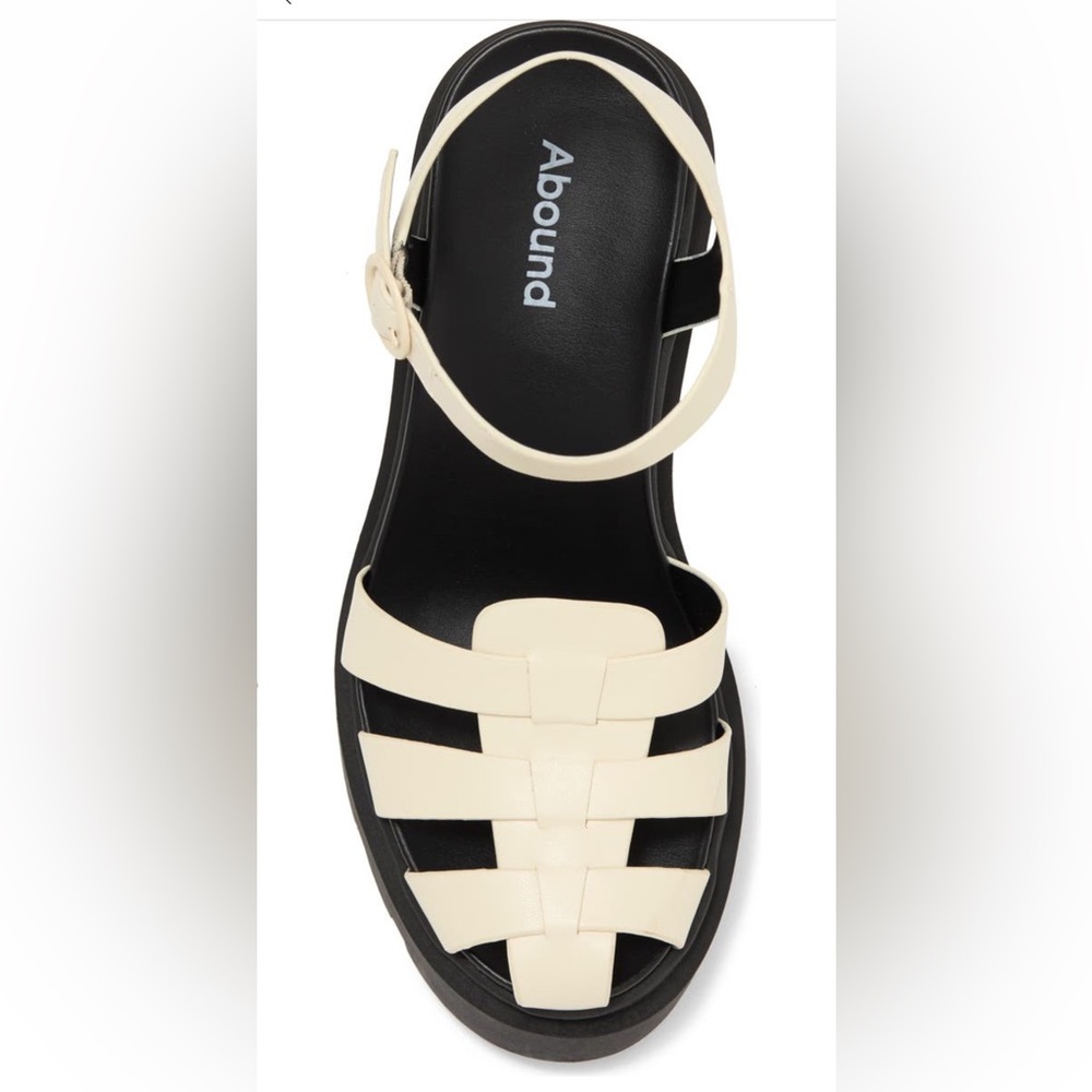 Abound Lug Chunky Sandals - Picture 3 of 9